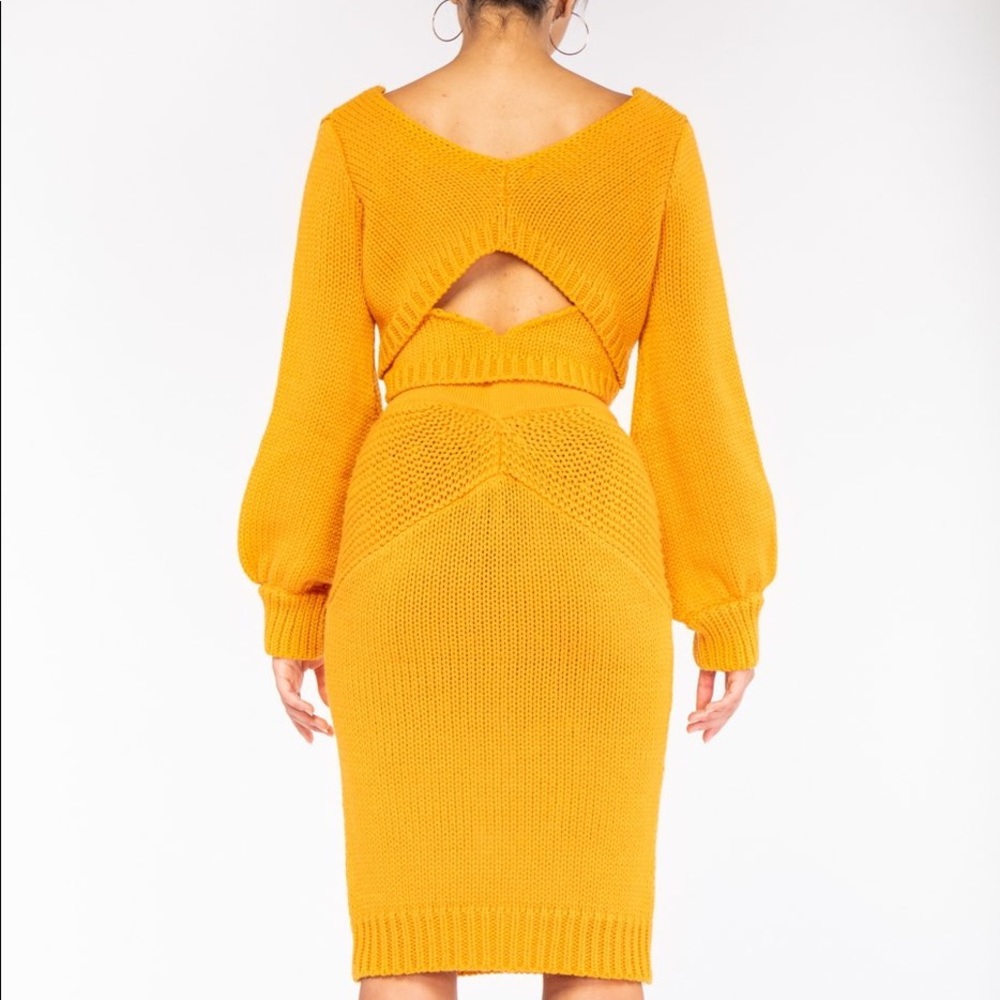 Old post* 2-Pc Chunky Knit Sweater MIDI Skirt Set - Picture 8 of 8